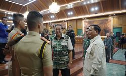 Hadiri Reuni Akbar Akabri 1970-1973, Prabowo Makan Siang dan Bernyanyi Bersama SBY