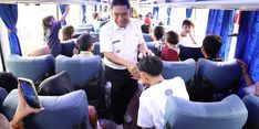 Pj Gubernur Al Muktabar Lepas 22 Bus Program Mudik Gratis 2024 Provinsi Banten