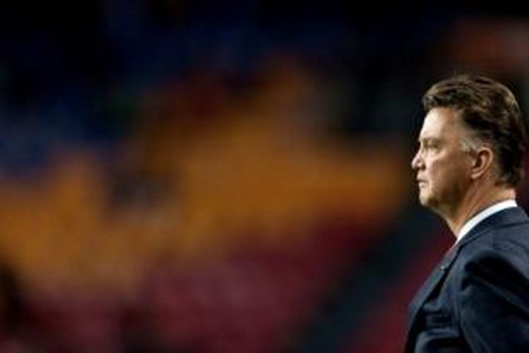 Pelatih asal Belanda, Louis van Gaal, resmi akan melatih Manchester United mulai musim 2014-15.