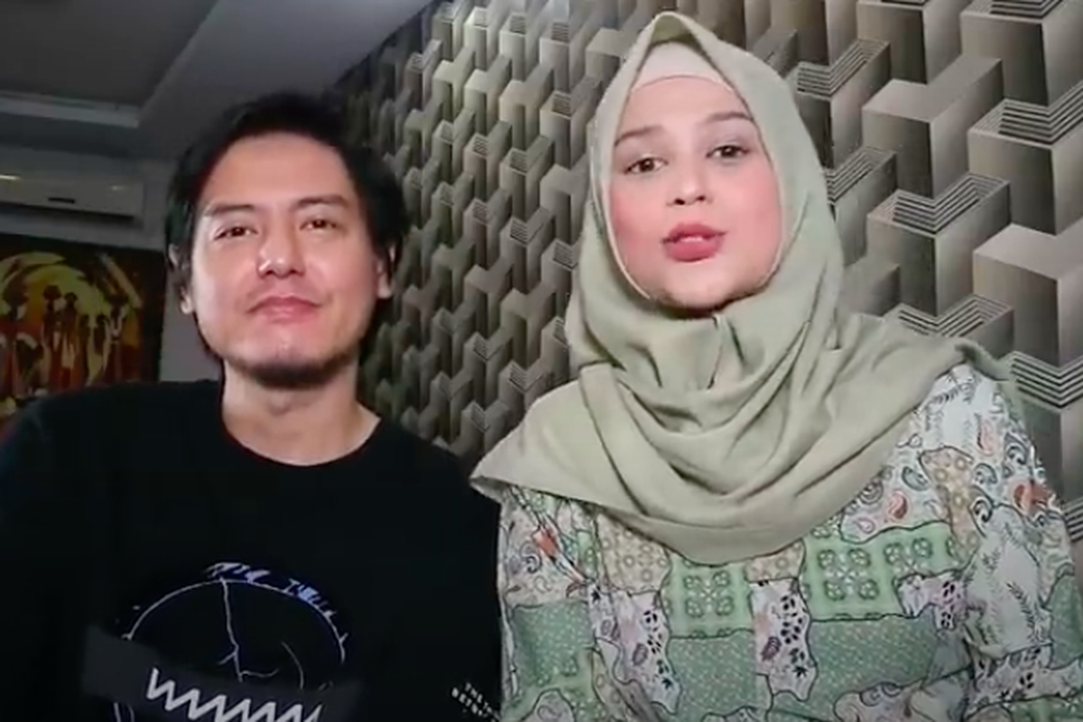 Roger Danuarta dan Cut Meyriska bicara soal perkenalan hingga pernikahan mereka