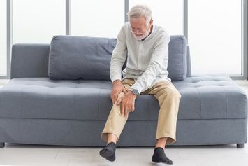 5 Ciri-ciri Asam Urat di Lutut dan Penyebabnya