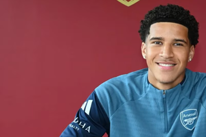 Pamer Jersey Calvin Verdonk, Demiane Agustien Kian Dekat ke Timnas Indonesia?