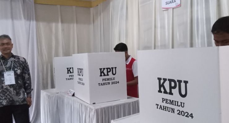 Analisis Litbang "Kompas": 12,2 Persen Pemilih Ganjar-Mahfud Baru Tentukan Pilihan Saat Pencoblosan