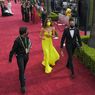 Zendaya Tampil Mencolok dengan Perhiasan 87 Miliar pada Oscar 2021