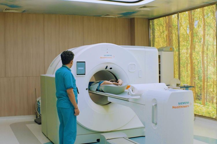Kolaborasi Tim Dokter Multidisiplin dan PET-CT Bantu Tentukan Terapi Kanker Payudara