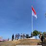 HUT Ke-79 RI, Bendera Berukuran Besar Dikibarkan di Bukit Kezimara Ende  