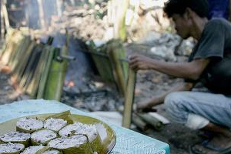 Kaddo bulo menjadi hidangan utama dalam tradisi 'akaddo bulo' yang digelar masyarakat Kampung Tama'la'lang dalam memperingati ulang tahun kampung sekaligus memeriahkan HUT Kemerdekaan RI.