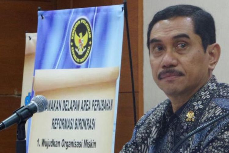 Kepala Badan Nasional Penanggulangan Terorisme (BNPT), Suhardi Alius di Kantor Kemenko Polhukam, Jalan Medan Merdeka Barat, Jakarta Pusat, Jumat (23/12/2016).