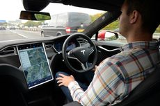 Ada Perempuan Indonesia yang Ikut Rancang Teknologi Autopilot Tesla