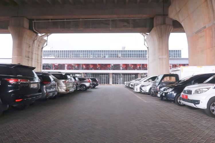 Kurangi Mobilitas Kendaraan Pribadi, Taman Parkir Akan Dibangun di Perbatasan Jakarta