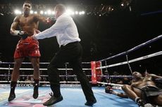 Anthony Joshua Pukul KO Charles Martin di Ronde 2