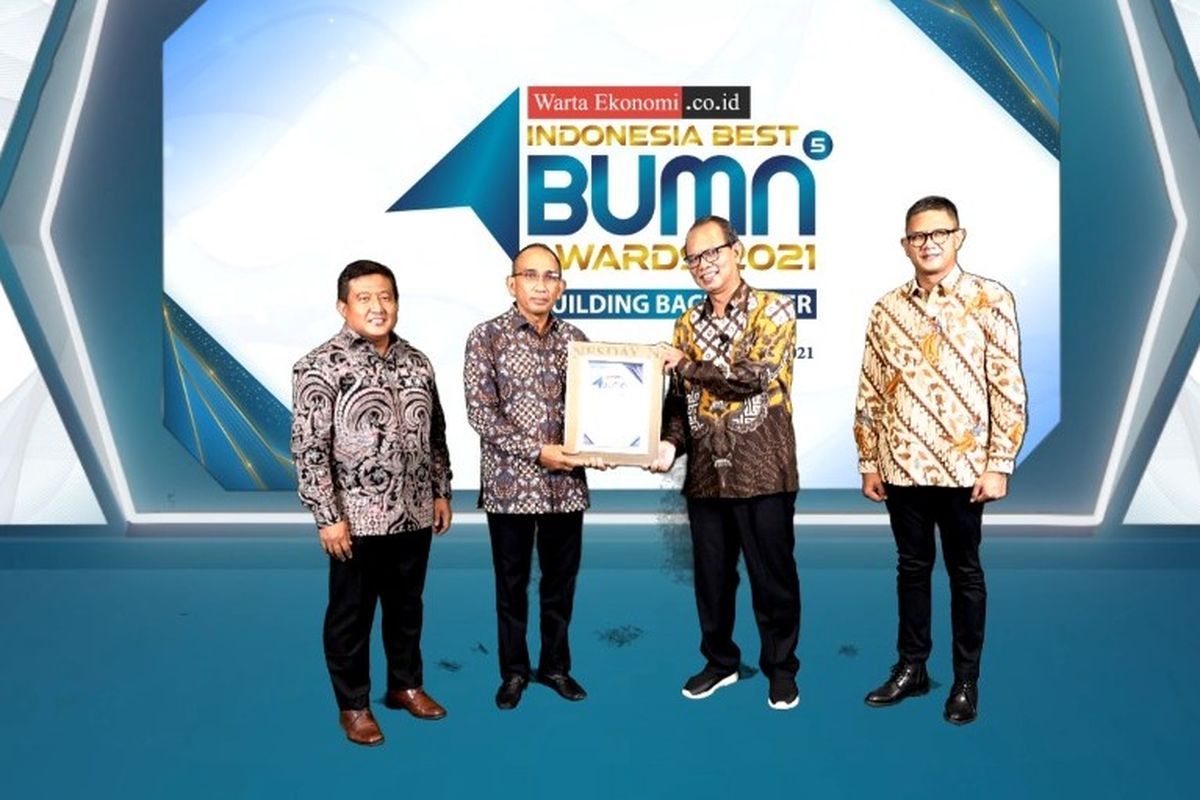 Elnusa Petrofin (EPN) Anak Usaha PT Elnusa Tbk (ELSA) memperoleh dua penghargaan dalam ajang bergengsi ?Indonesia Best BUMN Awards 2021? yang digelar media Warta Ekonomi, Rabu (24/11/2021).
