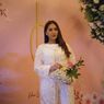 Gendong Haluningsih, Tata Janeeta: Dia Cuma Mau Minum Susu Buatan Hyun Bin
