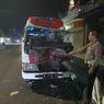 Minibus Rombongan Ziarah Kecelakaan di Lumajang, 3 Orang Terluka  