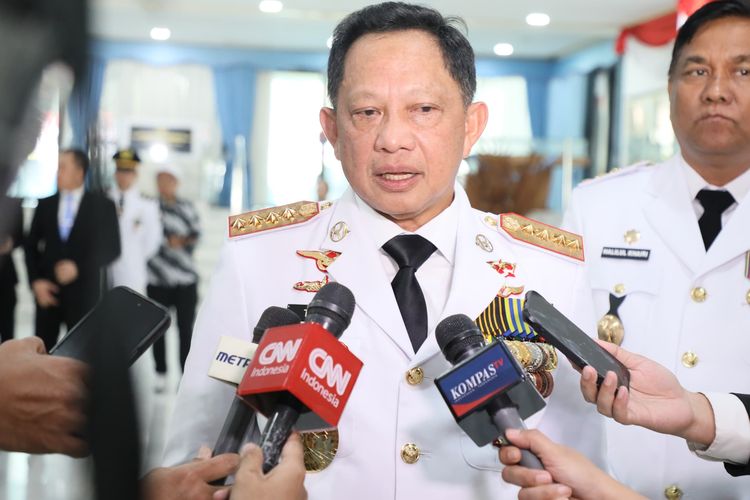 Mendagri Akui Sudah Lapor ke Prabowo soal Maraknya OTT Kepala Daerah