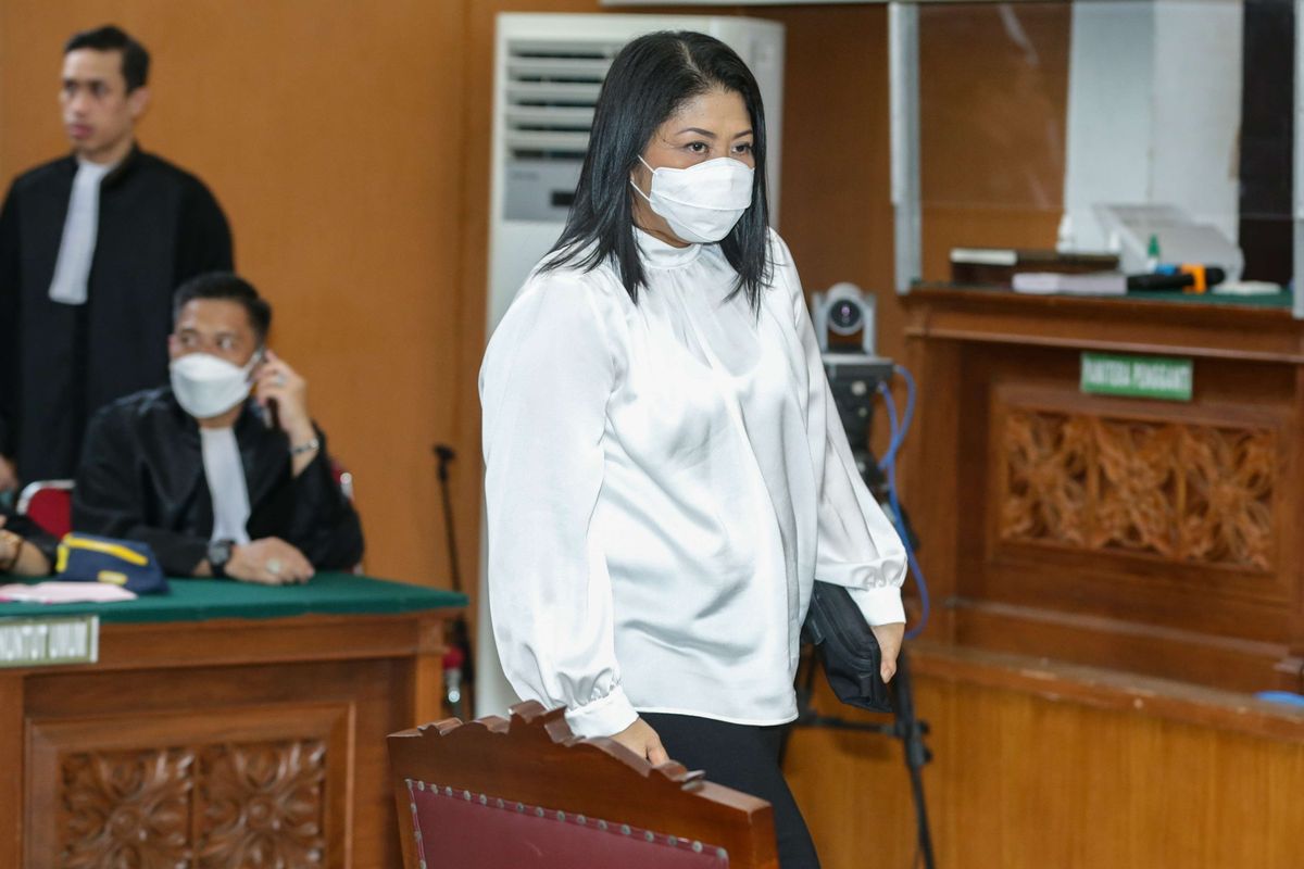 Putri Candrawathi, wife of a two-star general and former head of internal affairs for the Indonesian National Police Ferdy Sambo, was sentenced to 20 years in prison for her involvement in the premeditated murder of her husband's bodyguard Brigadier Nofriansyah Yosua Hutabarat (Brigadier J) in July last year. 