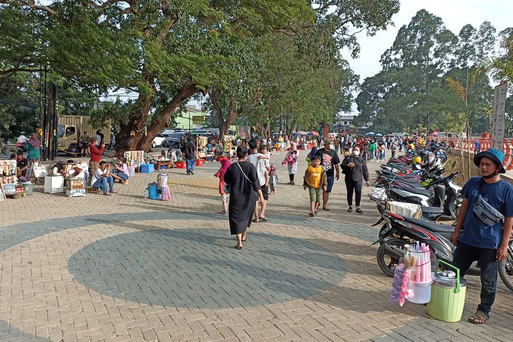 Suasana Situ Cipondoh, Kota Tangerang, saat sore hari pada Kamis (2/2/2023).