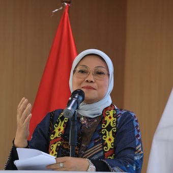 Menteri Ketenagakerjaan (Menaker) Ida Fauziyah dalam acara Brainstorming Program Pelayanan Balai K3 Samarinda dan Strategi Pengendalian Bahaya di Tempat Kerja di Samarinda, Kalimantan Timur, Sabtu (16/3/2024).
