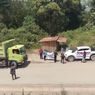 Sering Dilintasi Truk Batu Bara, Akses Jalan Penghubung 5 Kecamatan di Kutai Timur Rusak Parah