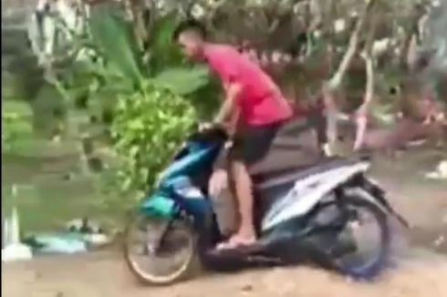 Remaja yang Lindas Makam dengan Motor Minta Maaf, Mengaku Hanya Iseng