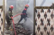 Diduga Korsleting Listrik, 3 Rumah dan 1 Mobil di Jombang Hangus Terbakar