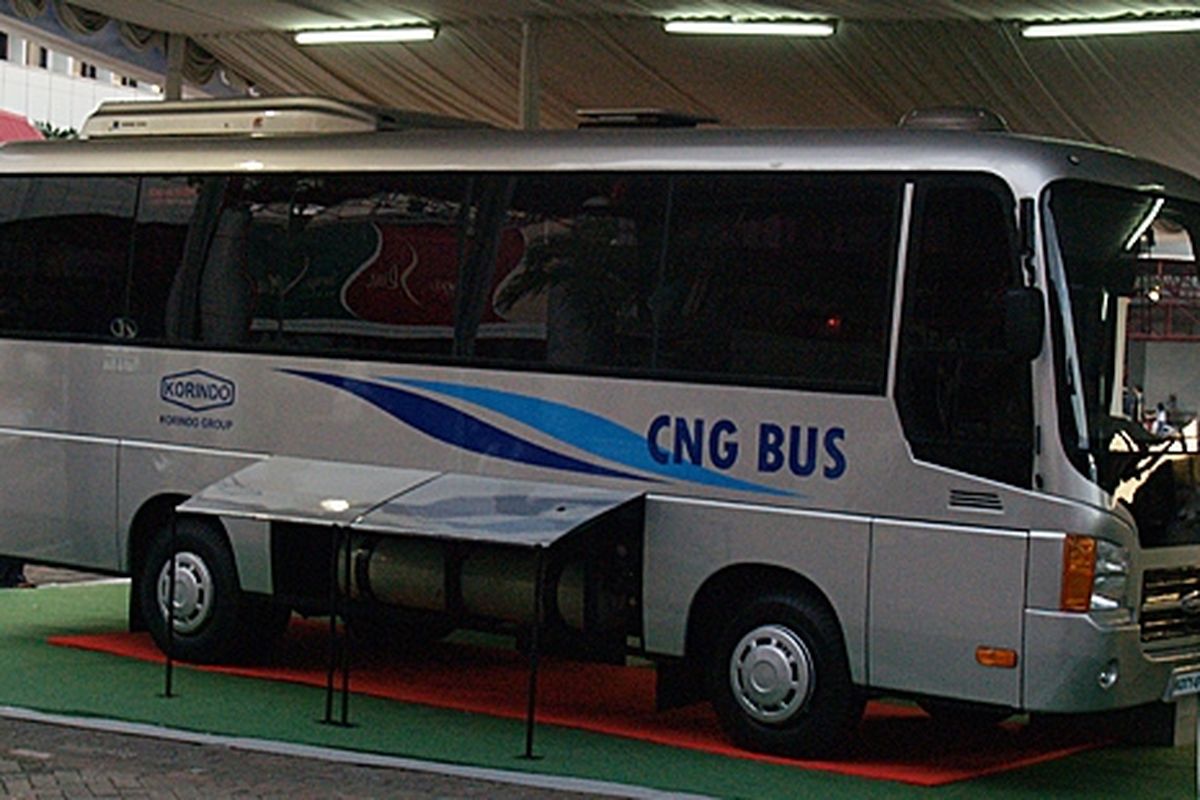 Penggunaan BBG atau CNG pada bus