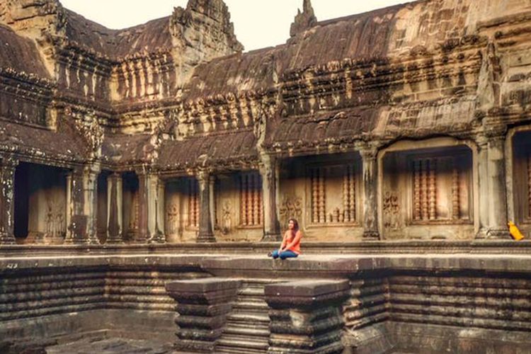 Kuil Angkor Wat di Kamboja.