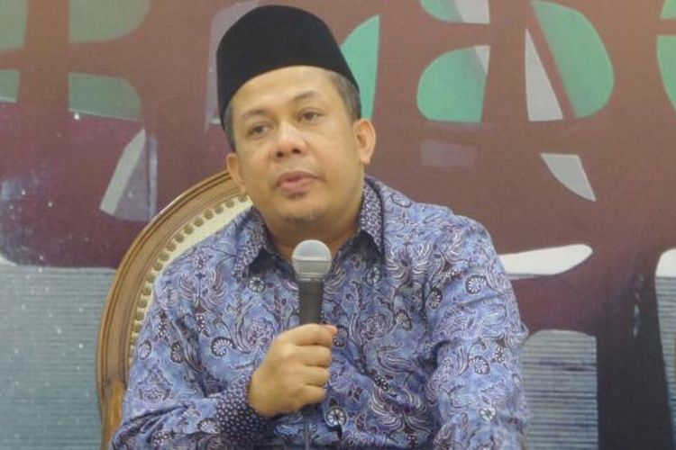 Wakil Ketua DPR RI Fahri Hamzah di Kompleks Parlemen, Senayan, Jakarta, Rabu (14/12/2016)