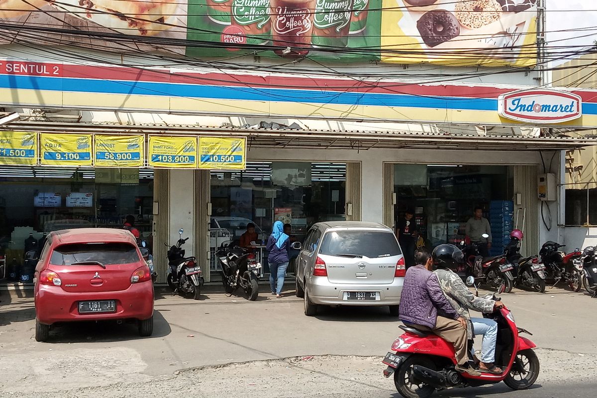 Lokasi penangkapan Tajudin alias TJ di Parkiran Indomaret, Jalan Raya Sirkuit Sentul, Babakan Madang, Desa Sentul, Bogor, Jawa Barat, Rabu (29/5/2019)