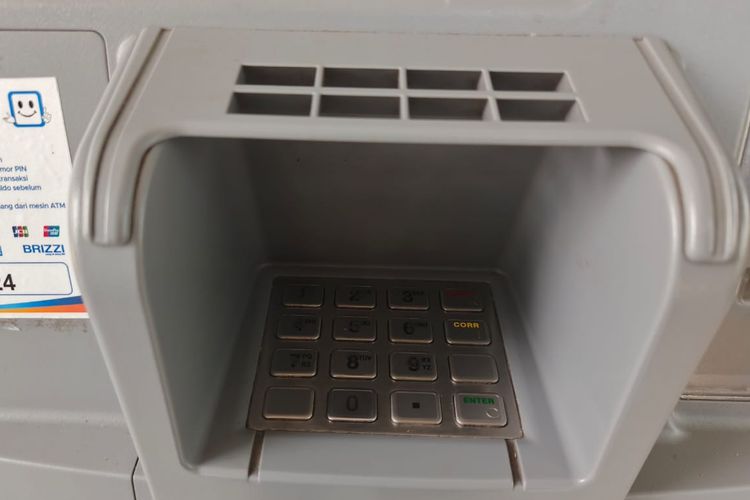 Ilustrasi cara mengetahui PIN ATM dari nomor kartu ATM.