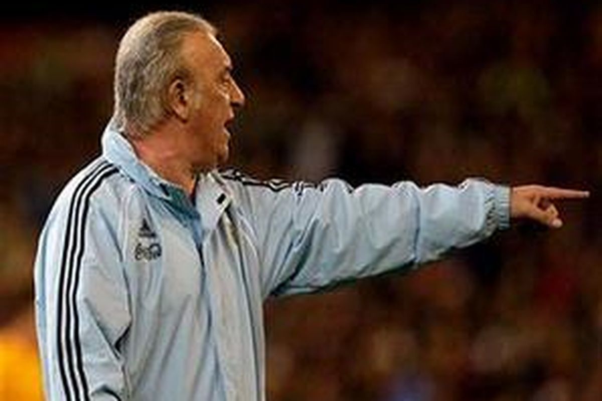 Alfio Basile memutuskan mundur dari jabatan pelatih timnas Argentina.