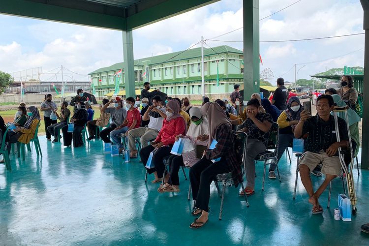 Toyota Sienta Community (Tosca) menggelar vaksinasi Covid-19 bersama TNI dan Polri