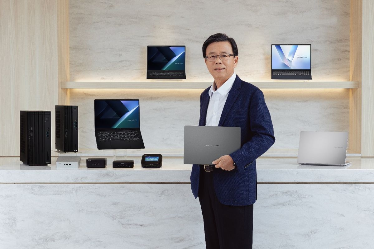 Asus kenalkan lini PC Copilot+ di ajang CES 2025.