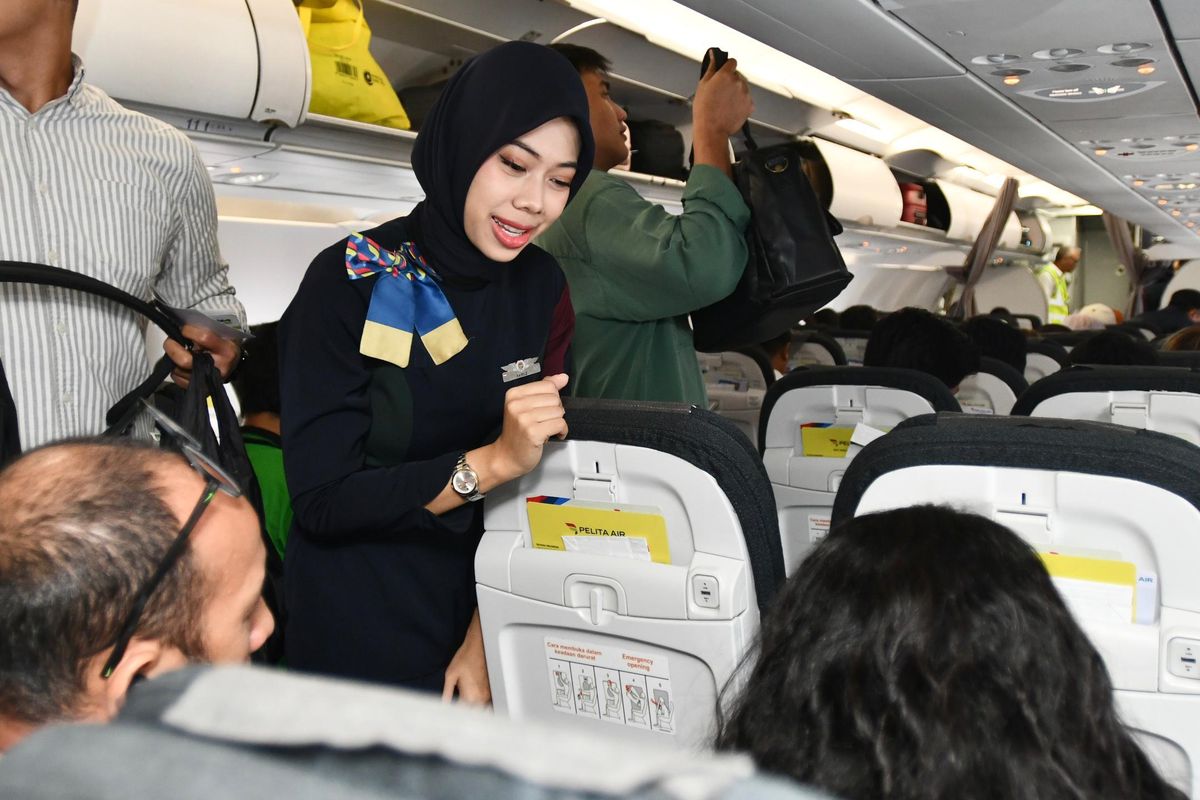 Pelita Air rute Jakarta-Bali melakukan penerbangan perdana menggunakan Pertamina Sustainable Aviation Fuel (SAF) yang berbahan baku Used Cooking Oil (UCO) atau minyak jelantah, Kamis (21/8/2025).