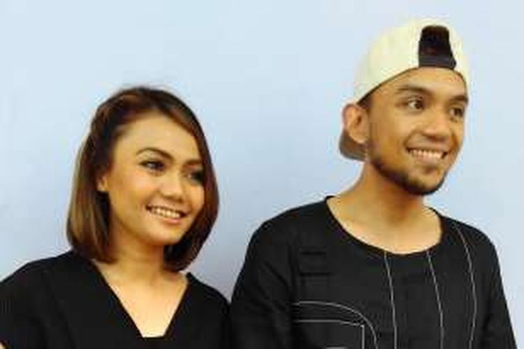 Pasangan Rina Nose dan Fakhrul Razi saat ditemui di kawasan Tendean, Jakarta Selatan, Selasa (15/3/2016).