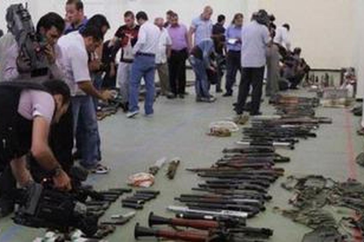 Senjata yang disita dari warga sipil di Suriah.