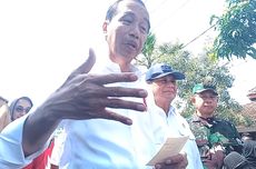Presiden Jokowi Pantau Simulasi Pengiriman Bantuan untuk Gaza lewat Udara di Lanud Iswahjudi