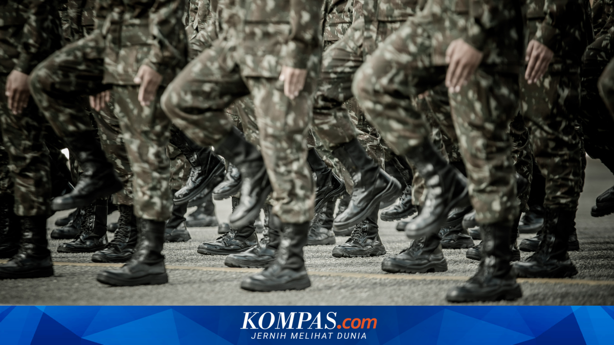 Menarik Garis Batas Ranah Sipil-Militer