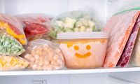 7 Makanan yang Tidak Boleh Disimpan di Freezer, Ini Alasannya