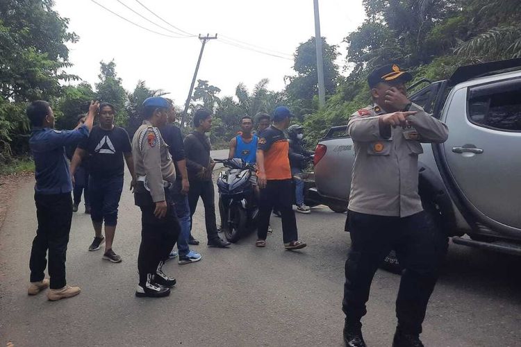 Polisi tangkap pelaku pungli di Jalinbar Bengkulu Utara (Dok: Polres Bengkulu Utara)