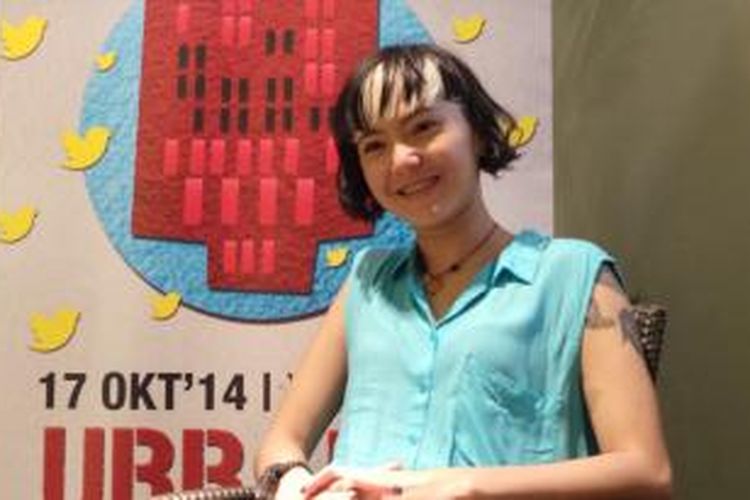 Poppy Sovia hadir dalam world premier film Urbanis Apartementus yang dibintanginya, di Bali International Film Festival atau 8th Annual Balinale (Balinale), Cinema XXI Beachwalk Mall, Kuta, Bali, Jumat (17/10/2014) malam.