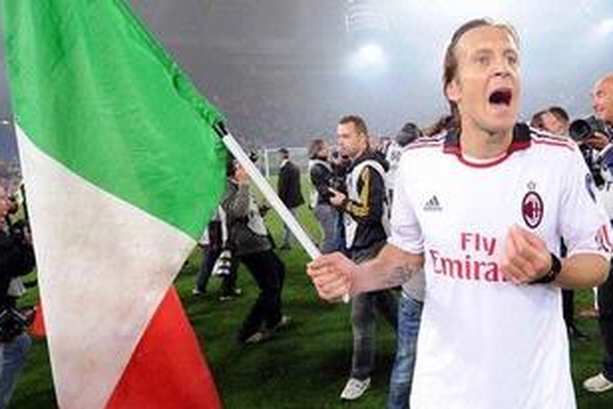 Kapten AC Milan, Massimo Ambrosini.