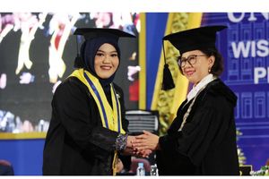 Kisah Sania Wisudawan UGM Raih IPK 3,98, Tertinggi dari Semua Lulusan