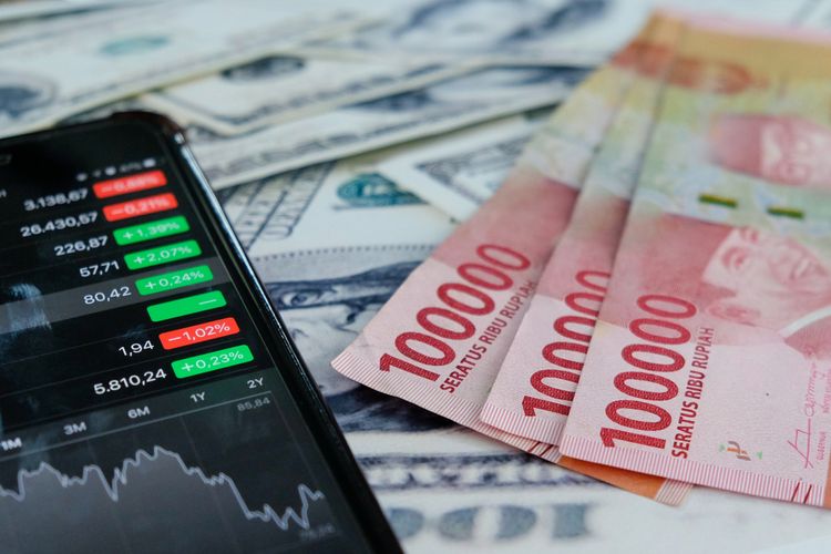 Nilai Tukar Rupiah Ditutup Melemah, Dollar AS Setara Rp 14.883