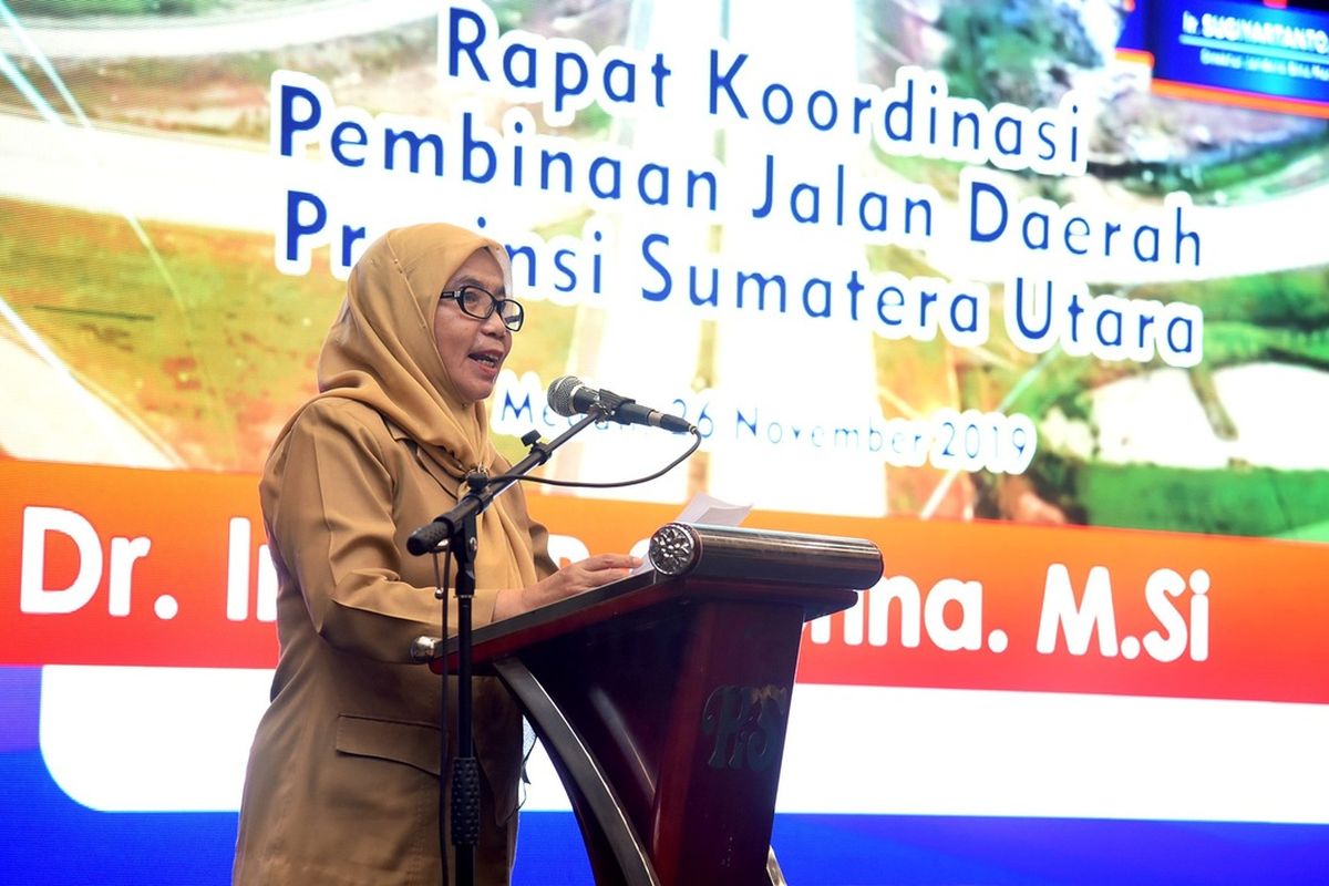 Sekretaris Daerah Provinsi Sumut R Sabrina membuka Rapat Koordinasi Pembinaan Jalan Daerah Provinsi Sumut