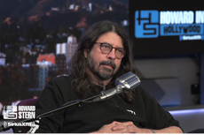 Cerita Pentolan Foo Fighters Dave Grohl yang Mengaku Tuli