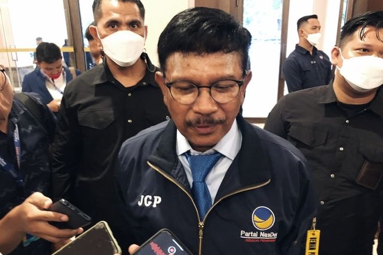 Sekretaris Jenderal (Sekjen) Partai Nasdem Johnny G Plate ditemui di Hotel Sultan, Senayan, Jakarta, Kamis (16/6/2022). Saat ini Partai Nasdem tengah menjalani Rakernas untuk menjaring usulan kandidat capres dari masing-masing DPW. 