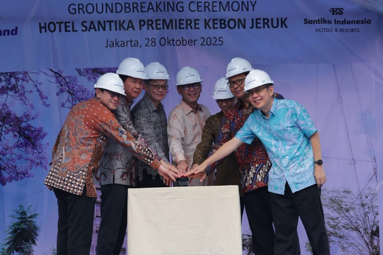Medialand secara resmi memulai pembangunan Hotel Santika Premiere Kebon Jeruk, melalui acara groundbreaking yang dilaksanakan Selasa (28/10/2025).