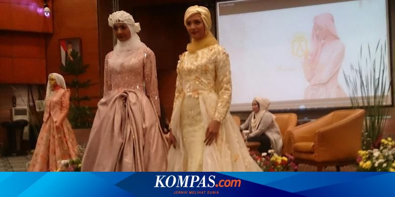  Perancang  Busana  Muslim  Indonesia  Siap Pamer Koleksi di  