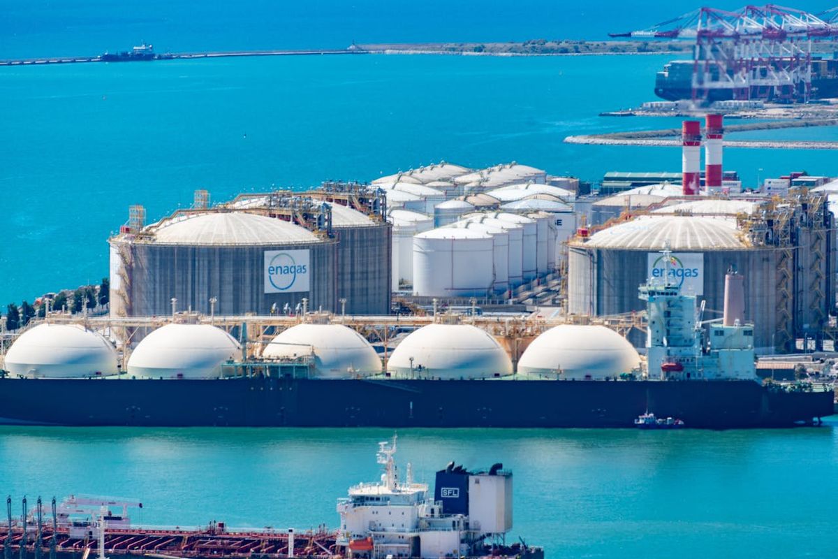 Stok Gas Eropa Bisa Habis dalam 3 Bulan akibat Krisis Hormuz